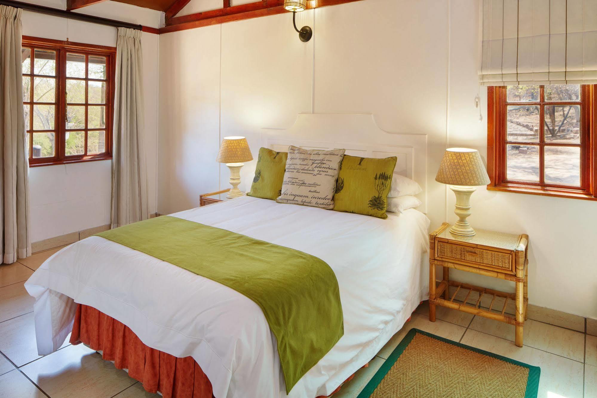 First Group Gethlane Lodge Бургерсфорт Экстерьер фото